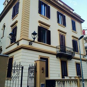 Suite Roma 1915